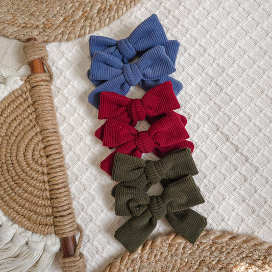 Corduroy Pinwheel Piggies Bow Set